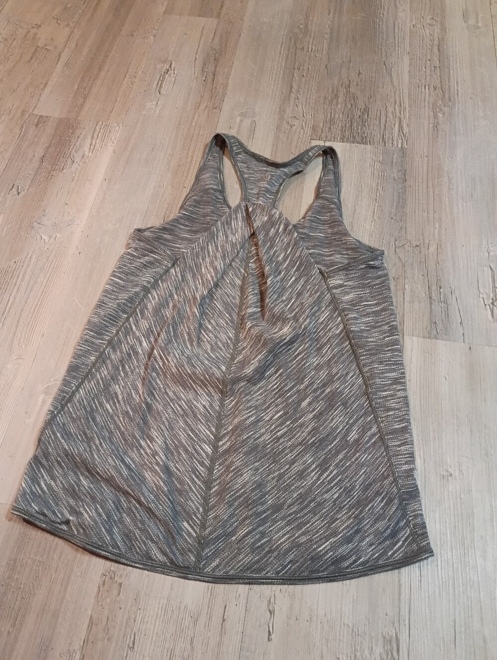 Lululemon - Picture 4 of 5